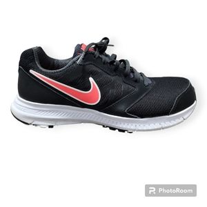 Women's NIKE SHOE